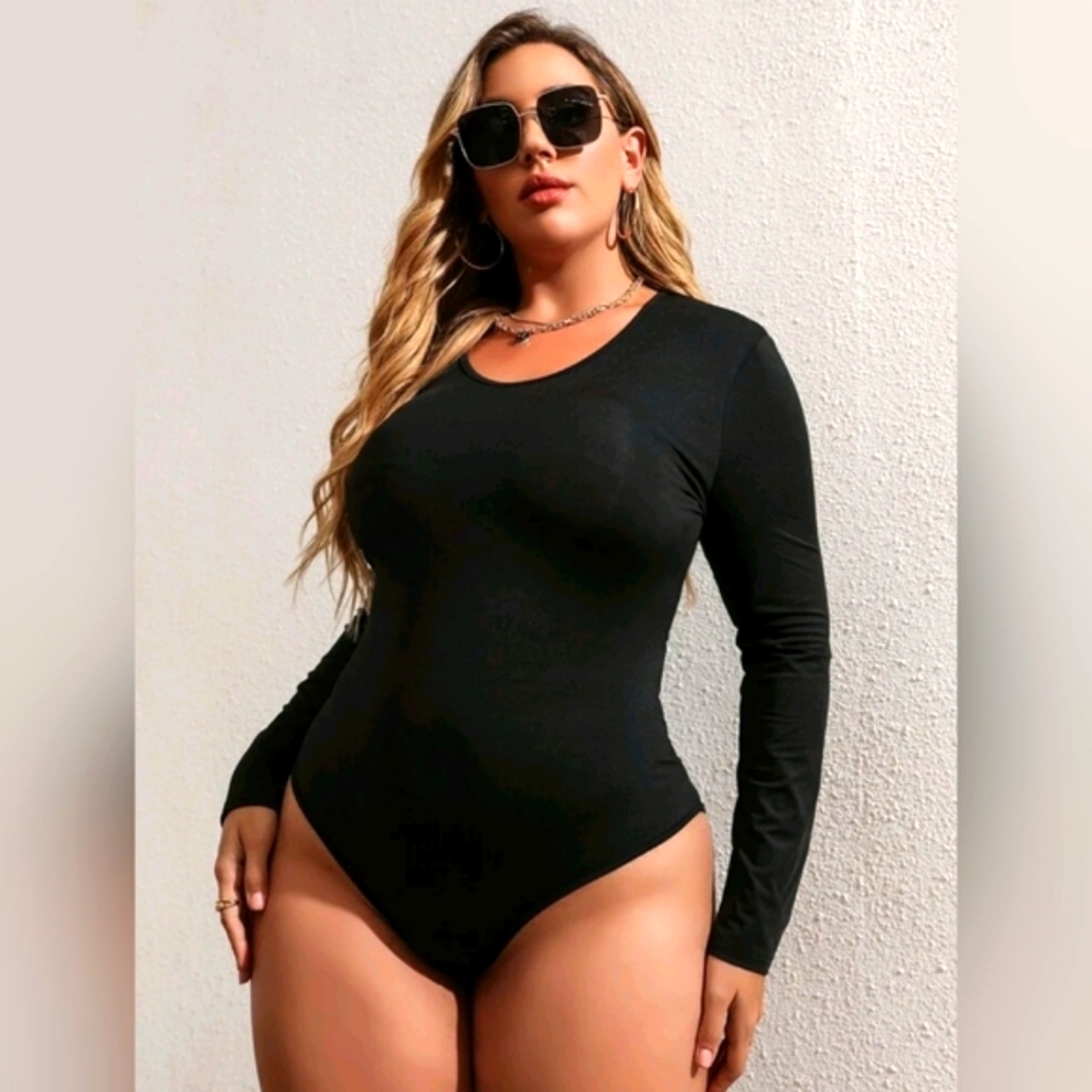 4XL NWOT Black long sleeves bodysuit from Shein